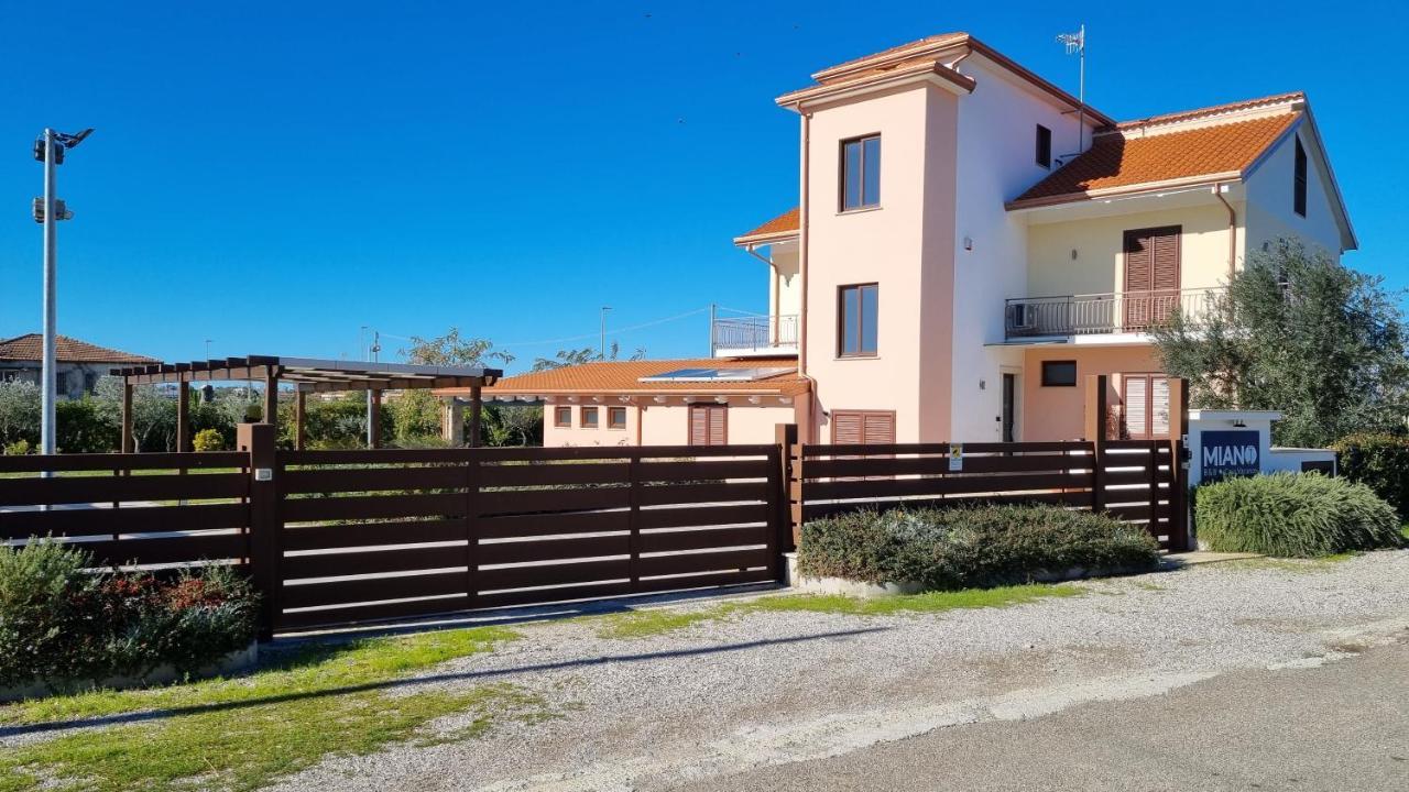 Stella Marina Paestum Hotel Buitenkant foto